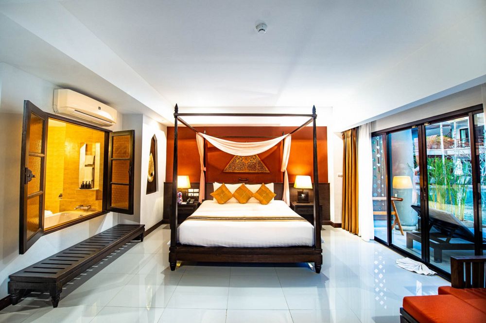 Grand Deluxe Pool, Navatara Phuket Resort 4*