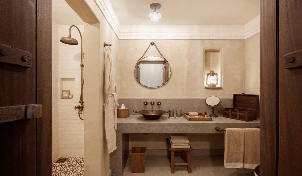Heritage Room Souq View, Al Seef Heritage Hotel Dubai, Curio Collection by Hilton 4*