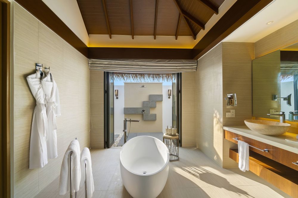 Aqua Villa, Pullman Maldives Maamutaa 5*