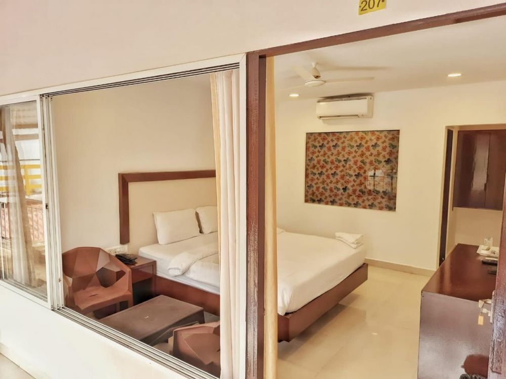 Executive AC, Beach Walk By Feather Touch (ex.Beach Walk Morjim) 3*