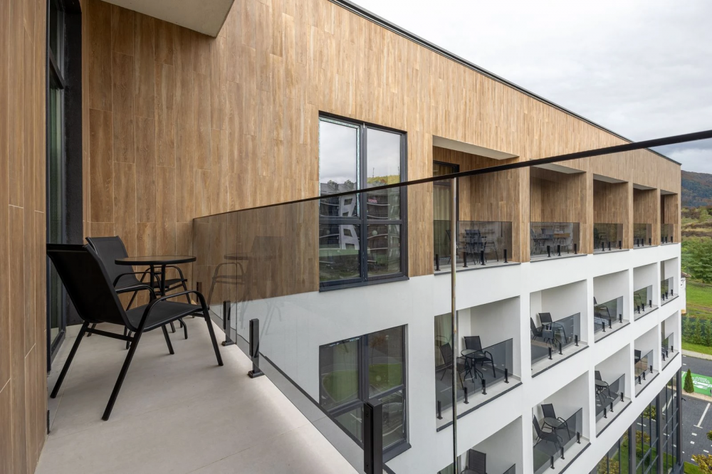 Premium Apartment with terrace, WOL.GREEN Polyana by Ribas 4*