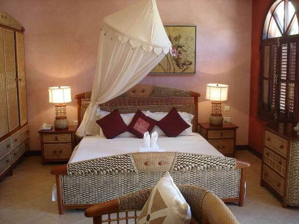 Junior Suite, Castello Beach Hotel 4*