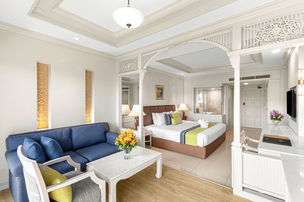 Mini Suite Plus Sunrise View/ Sea View, Royal Cliff Beach Hotel 5*