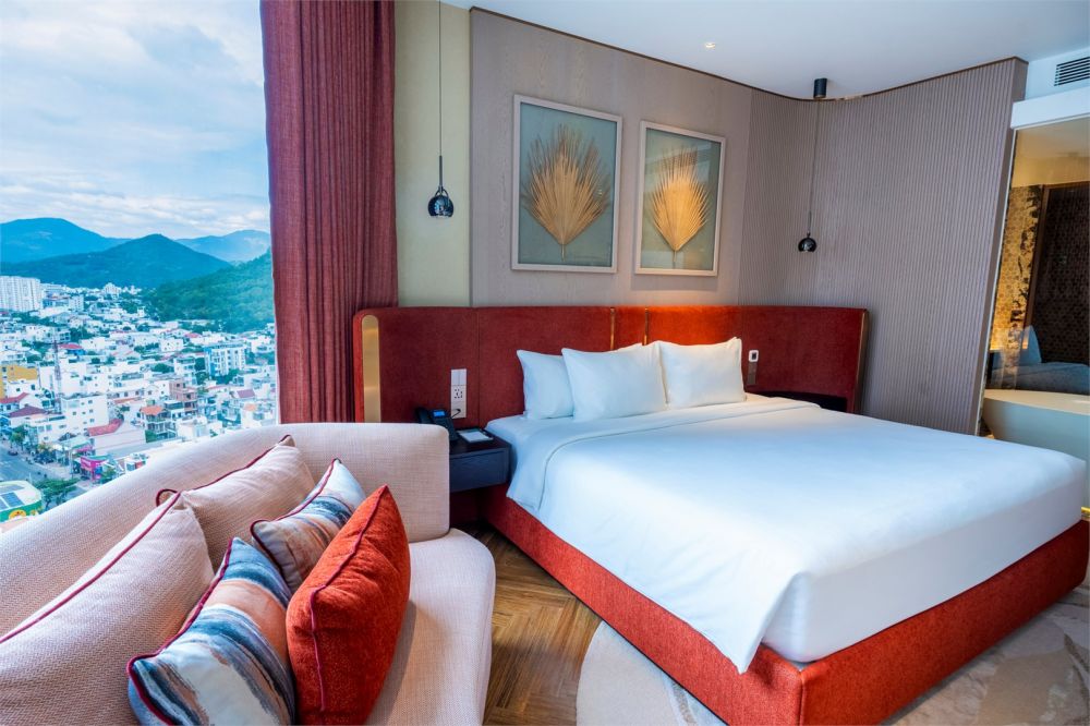 Premier Deluxe, The Morning Glow Boutique Hotel Nha Trang 5*