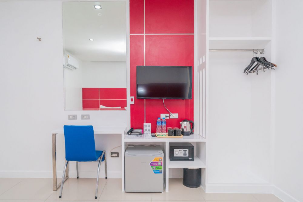 Deluxe Room, Patong Diamond Hotel 3*