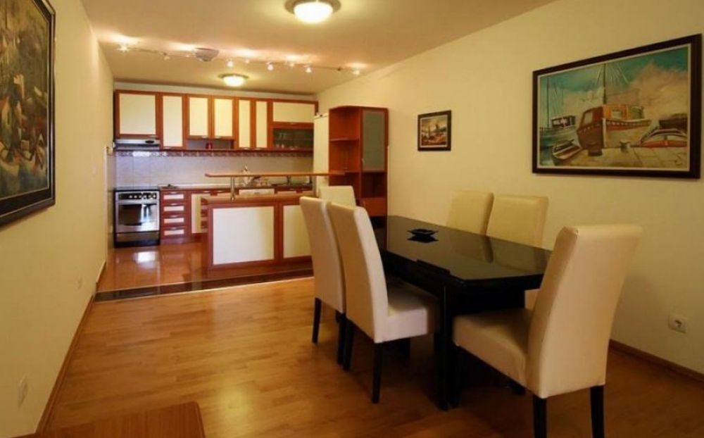 АРР 03 Sea View, Sara Lux 4*