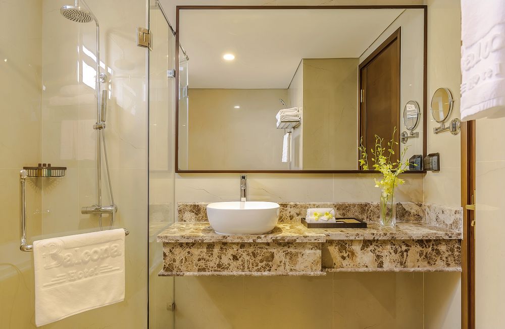 Balcony TRPL City/Sea Front, Balcona Hotel Da Nang 4*