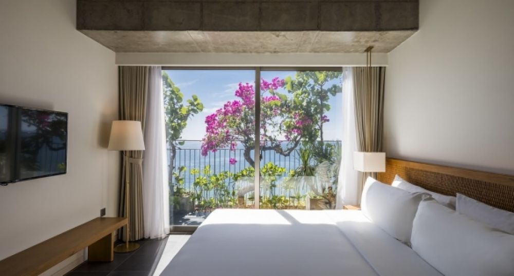 Deluxe Oceanfront with/without Balcony, Chicland Hotel 4*