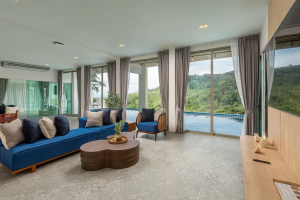 5 Bedroom Seaview Pool Villa, Amala Grand Bleu Resort 4*