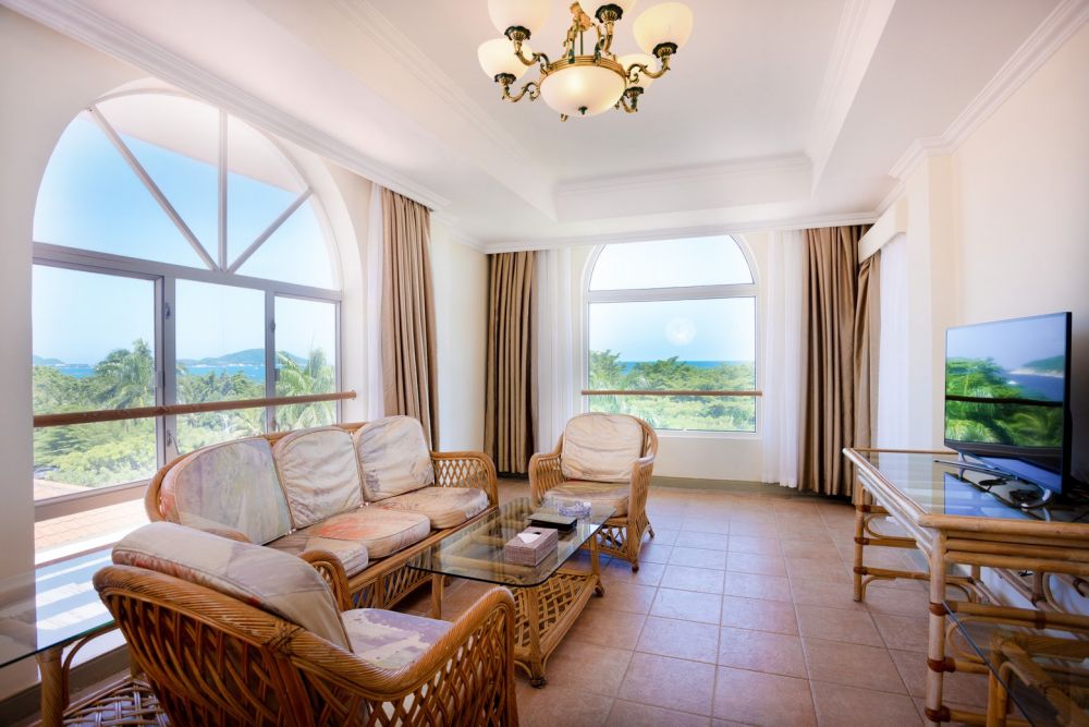 Sea View Suite, Golden Palm Resort 4*