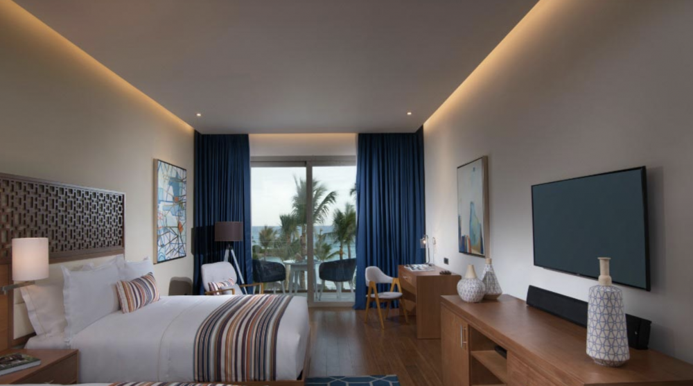 Deluxe Beachfront Room, Eden Roc At Cap Cana 5*