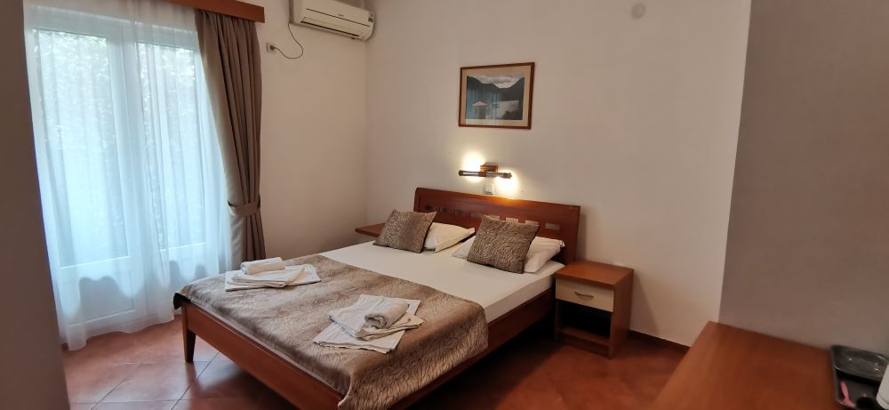 DBL Room, Neno 3*