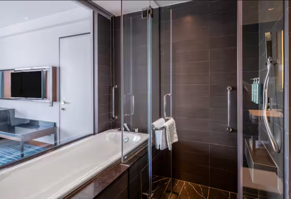 Junior Suite, Hilton Garden Inn Da Nang 4*