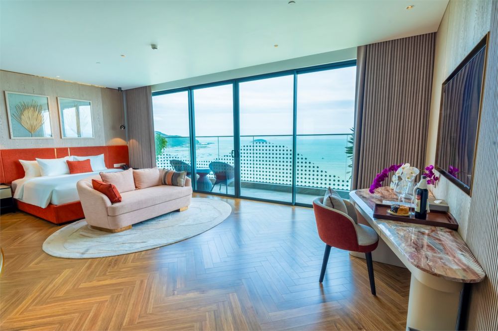 Suite CV/OV, The Morning Glow Boutique Hotel Nha Trang 5*