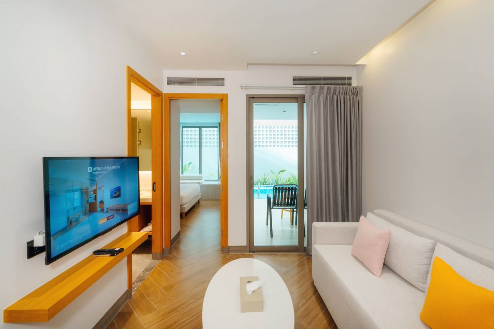 Suite Pool Access, Wyndham Garden Phuket Kamala 5*