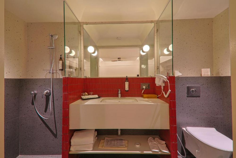 Sunbird Haven, Orchid Passaros 4*