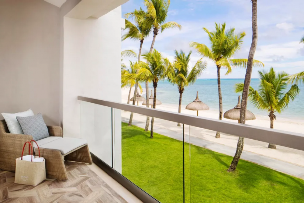 3-bedroom Beach Front Balcony Suite  , One & Only Le Saint Geran 5*