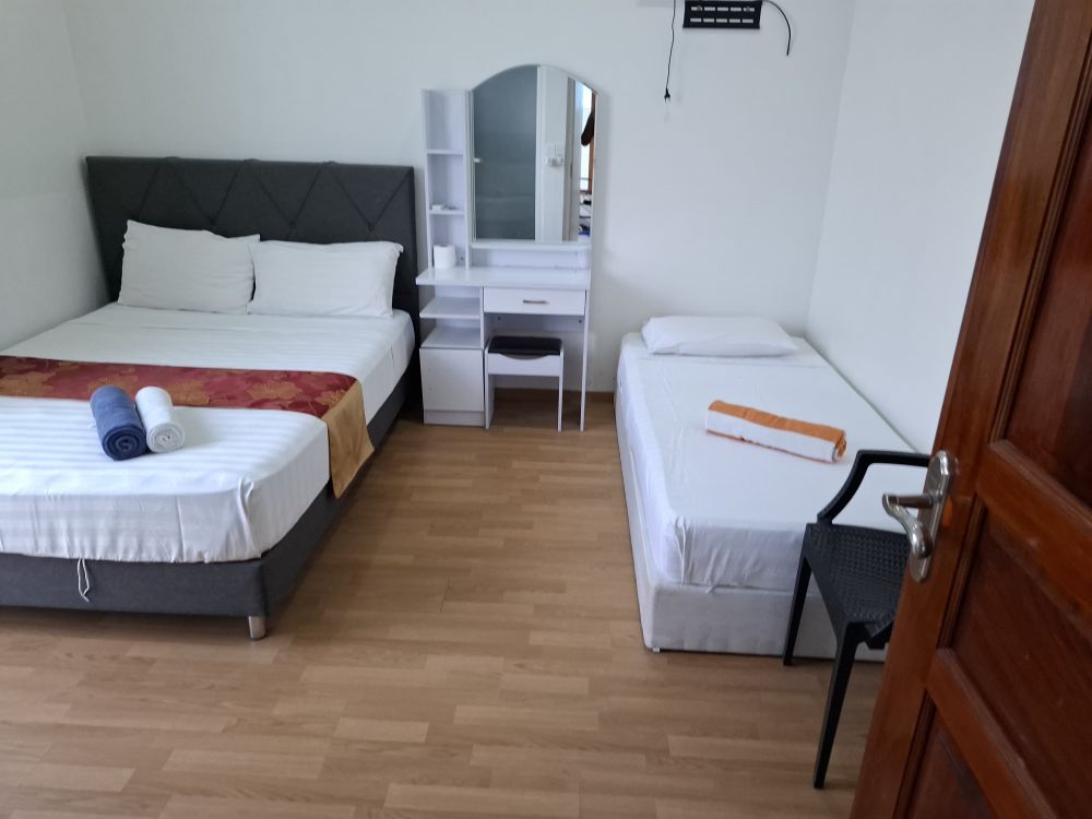 Superior Deluxe, iHaven Thulusdhoo 