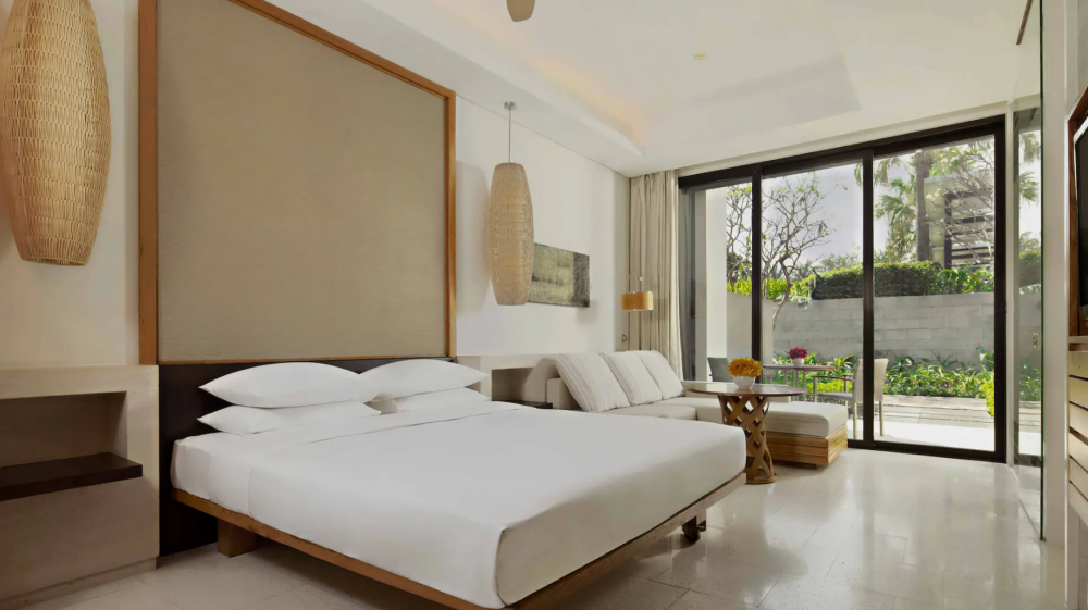 King/Twin Bedroom, Hyatt Regency Danang Resort & Spa 5*