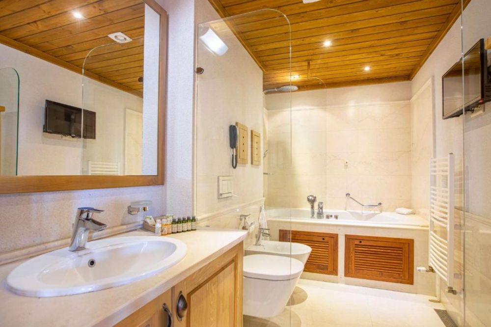 Standard, Pirin Golf Hotel & Spa 5*