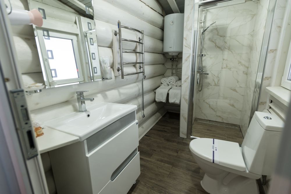 2-room Cottage with Terrace (Hutir 3 Cottage), Озеро Vita 