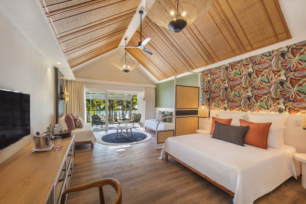 Deluxe/Deluxe Ground Floor, Victoria Beachcomber Resort & SPA 4*