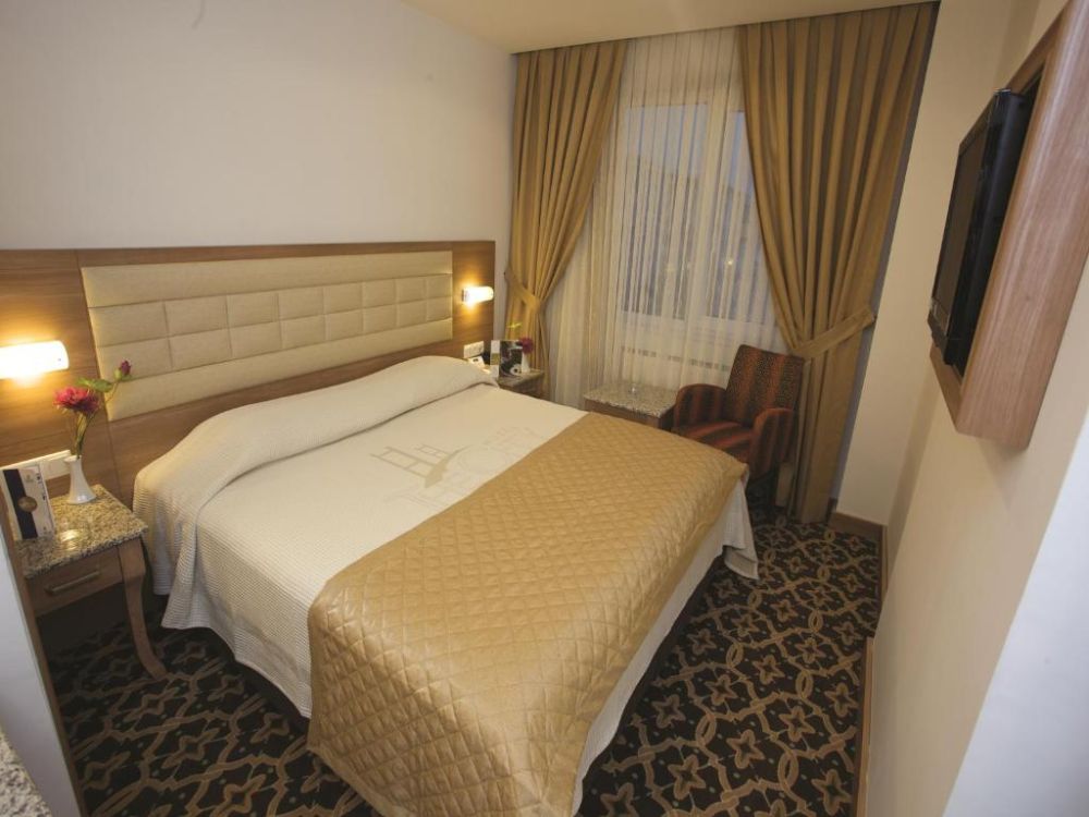 Standard Room, The City Hotel 4*