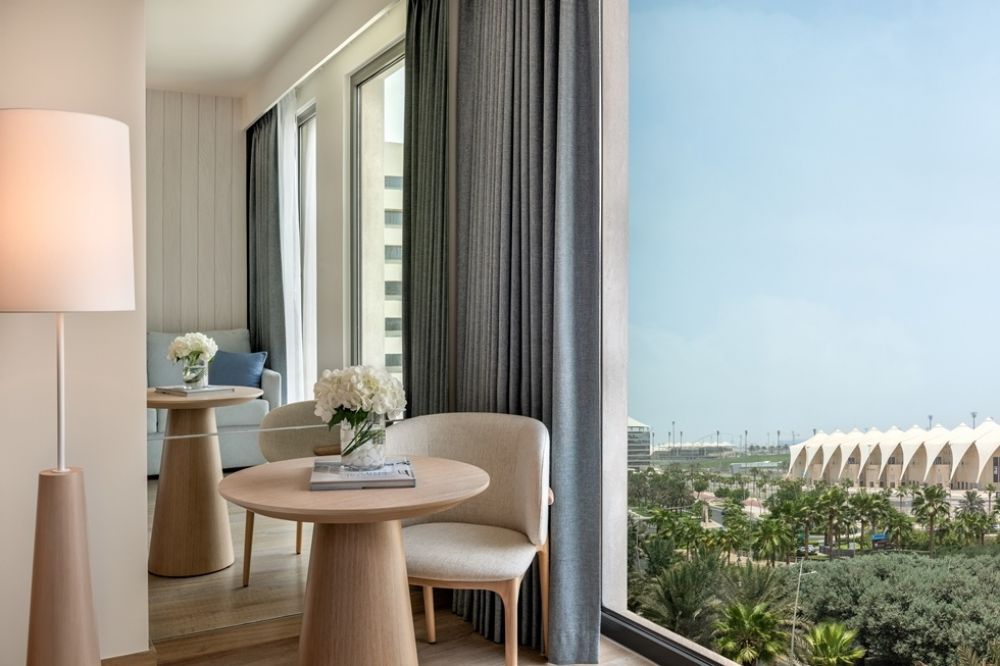 Standard Plaza View, Crowne Plaza Abu Dhabi Yas Island 4*