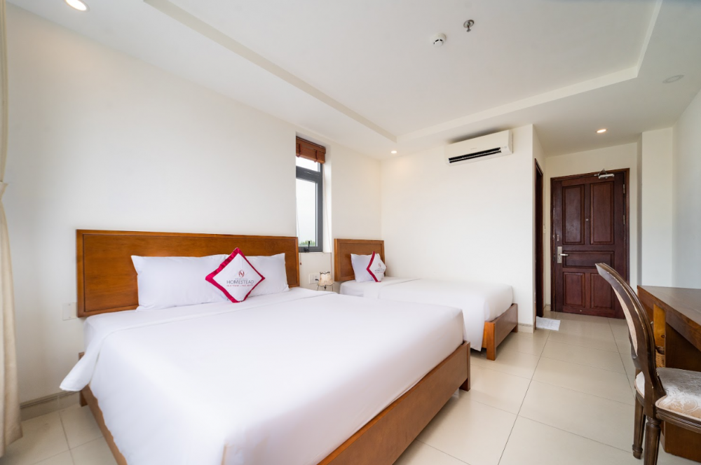 Deluxe DBL/TRPL, Homestead Sea View Phu Quoc 3*