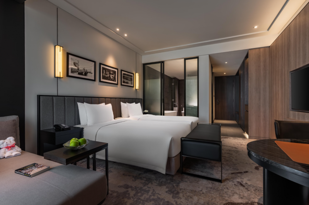 Premium, Crowne Plaza Danang City Center 5*