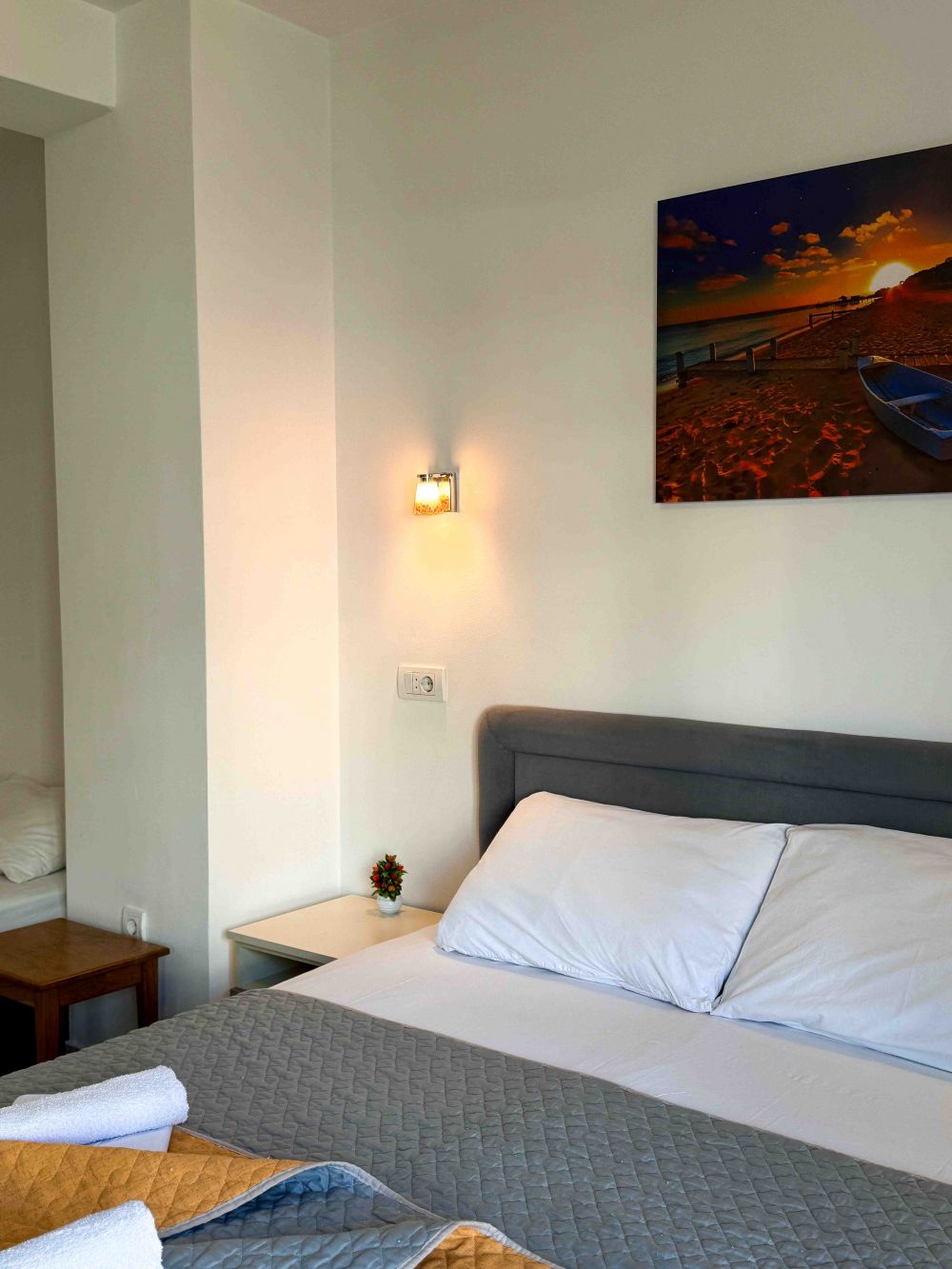 DBL room with extra bed, DMD Budva 3*