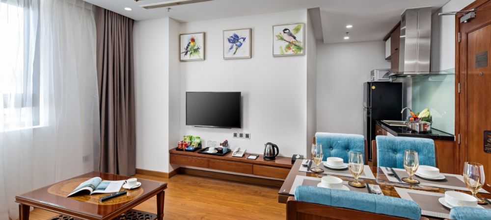Seafront Studio, Paris Deli Hotel 4*