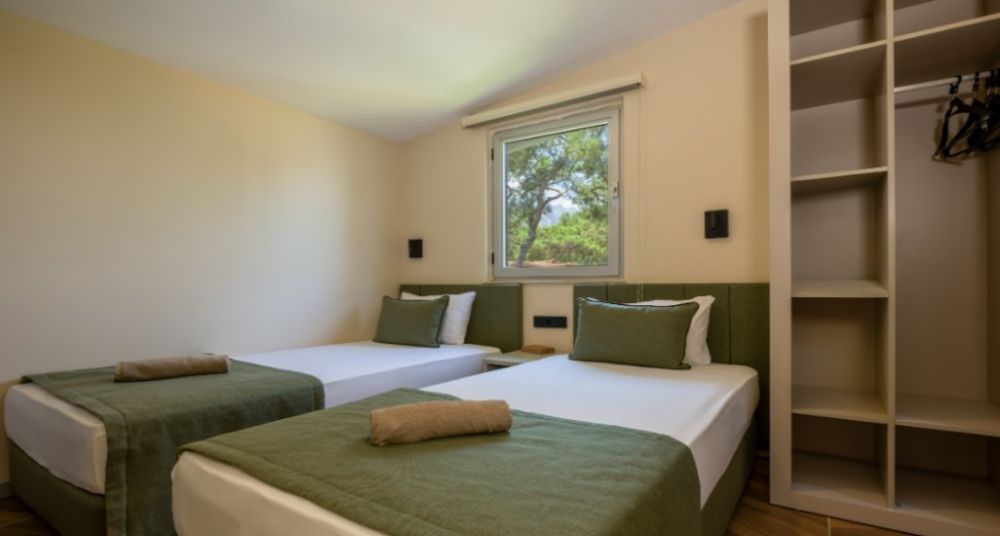 Flora Suite, Crystal Flora Beach Resort 5*