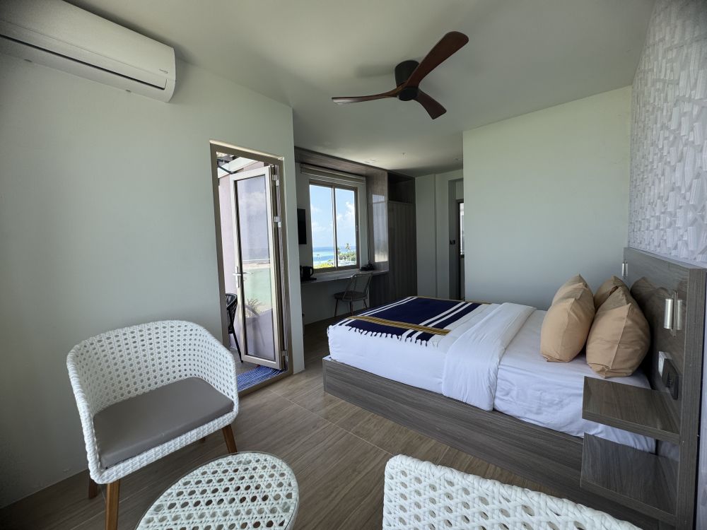 Sunset Twin with balcony, Avyanna Gulhi Beach Hotel 