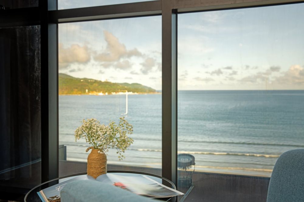 Premier Deluxe Ocean Family, The Code Hotel & Spa Da Nang 4*