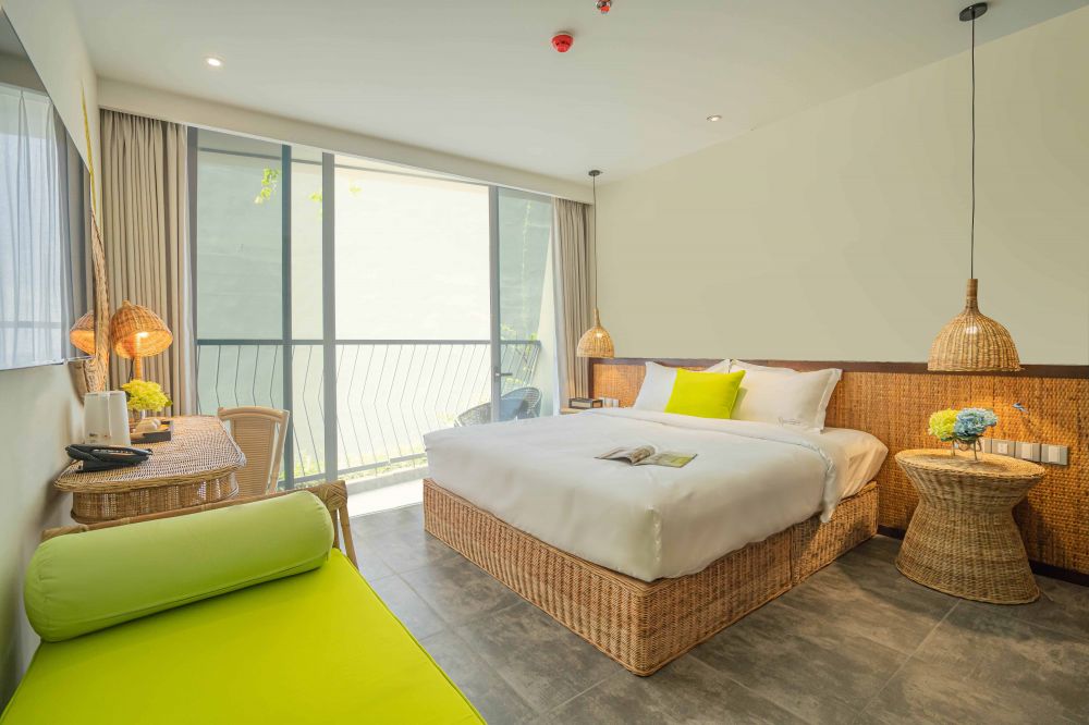 Signature Balcony Room, The Signature Hotel Nha Trang 5*