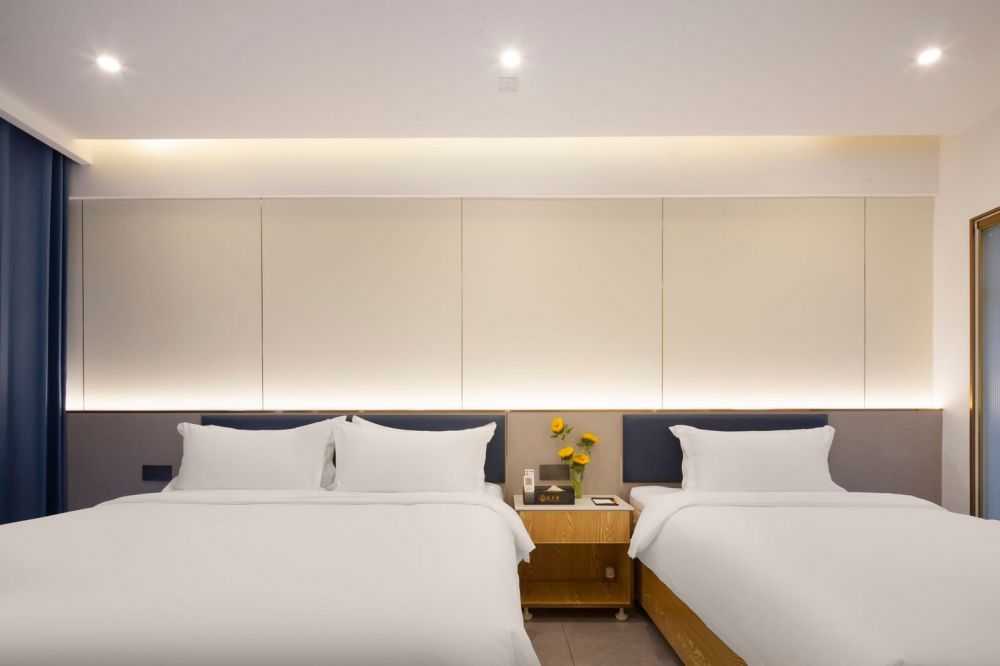 Deluxe parent-child, The Sea View Hotel 2+