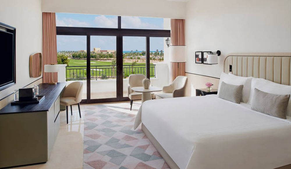 Junior Suite/ Junior Suite Golf View, Address Marassi Golf Resort 5*