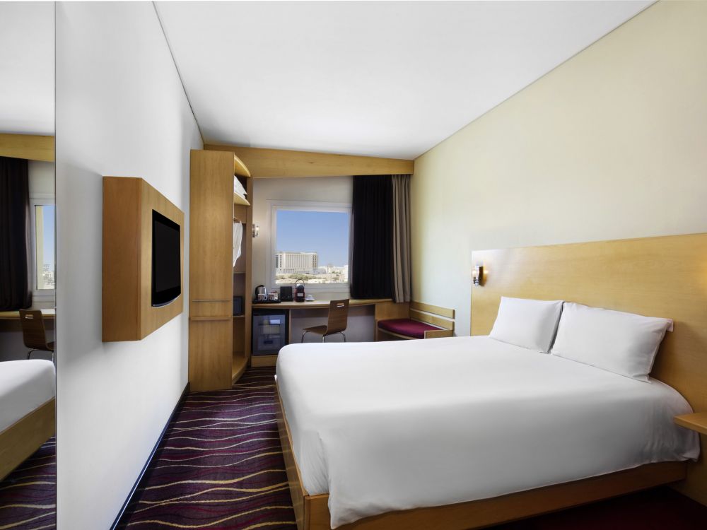 Standard Room, Ibis Muscat 3*