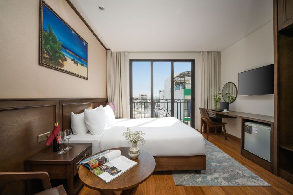 Deluxe Double/Twin City View, Golden Lotus Hotel Da Nang 4*