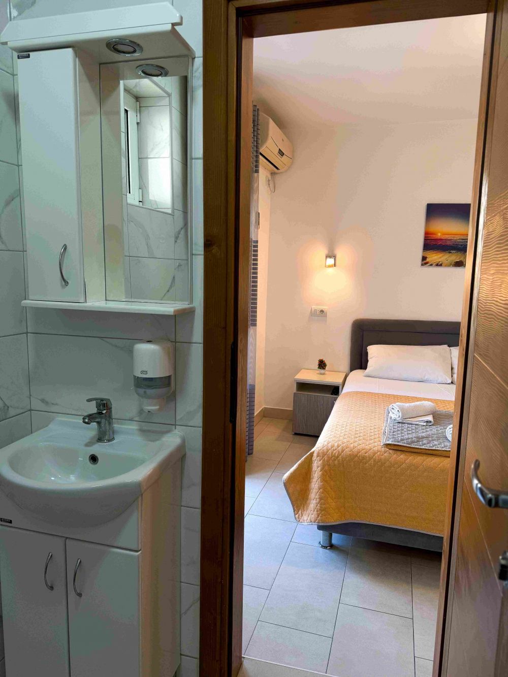 TRPL room, DMD Budva 3*