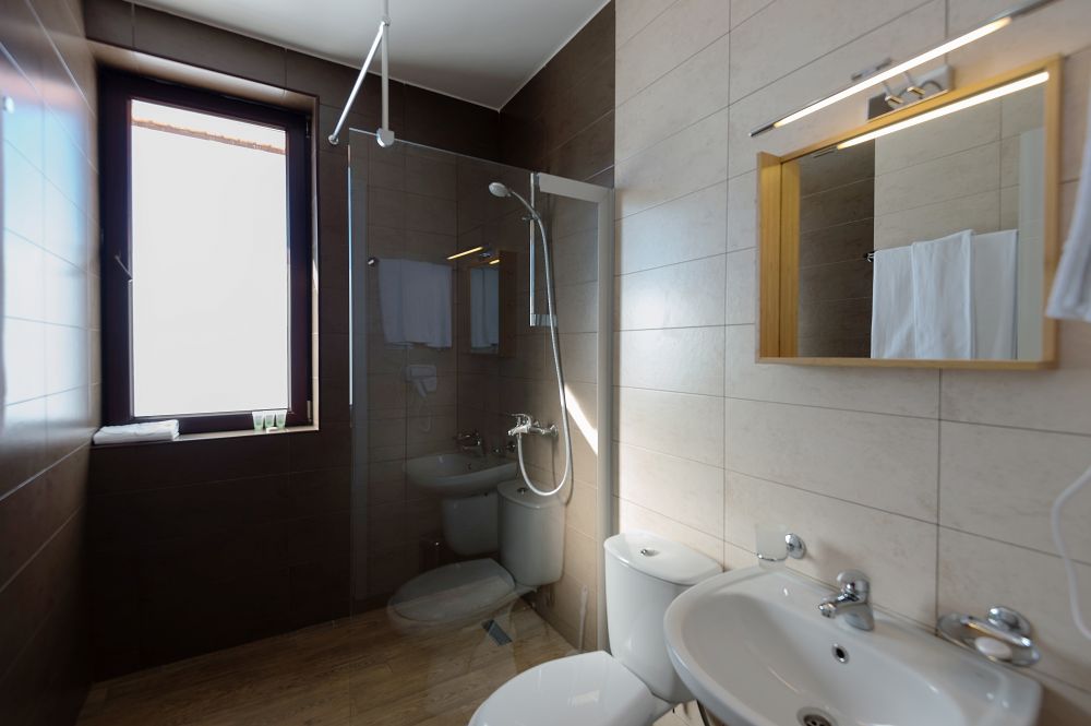 Triple Room, Monte 3*