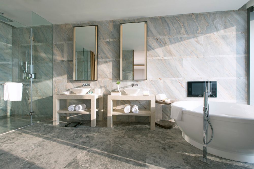 Grand Oceanfront Suite, The Westin Blue Bay Resort & Spa 5*