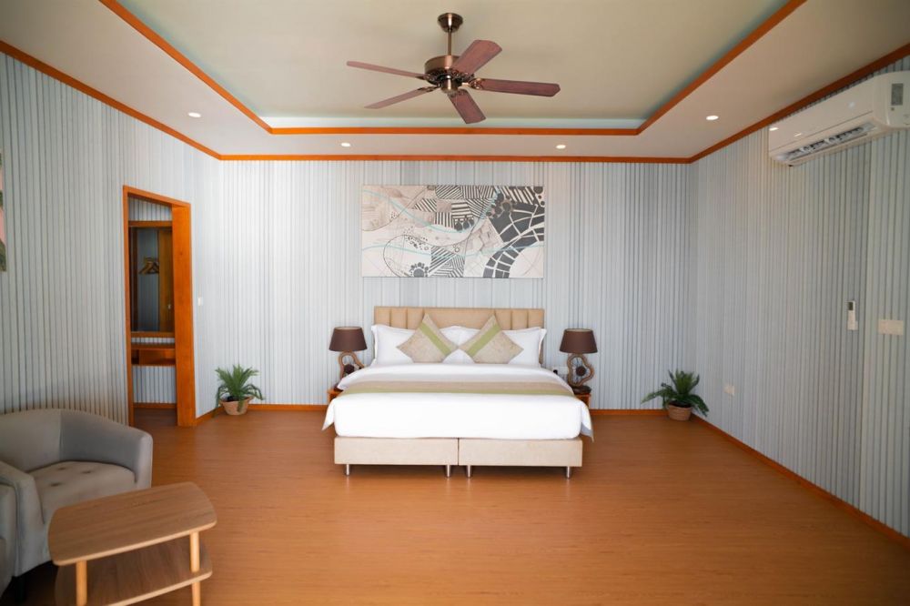 Presidential Suite, Brennia Kottefaru 5*