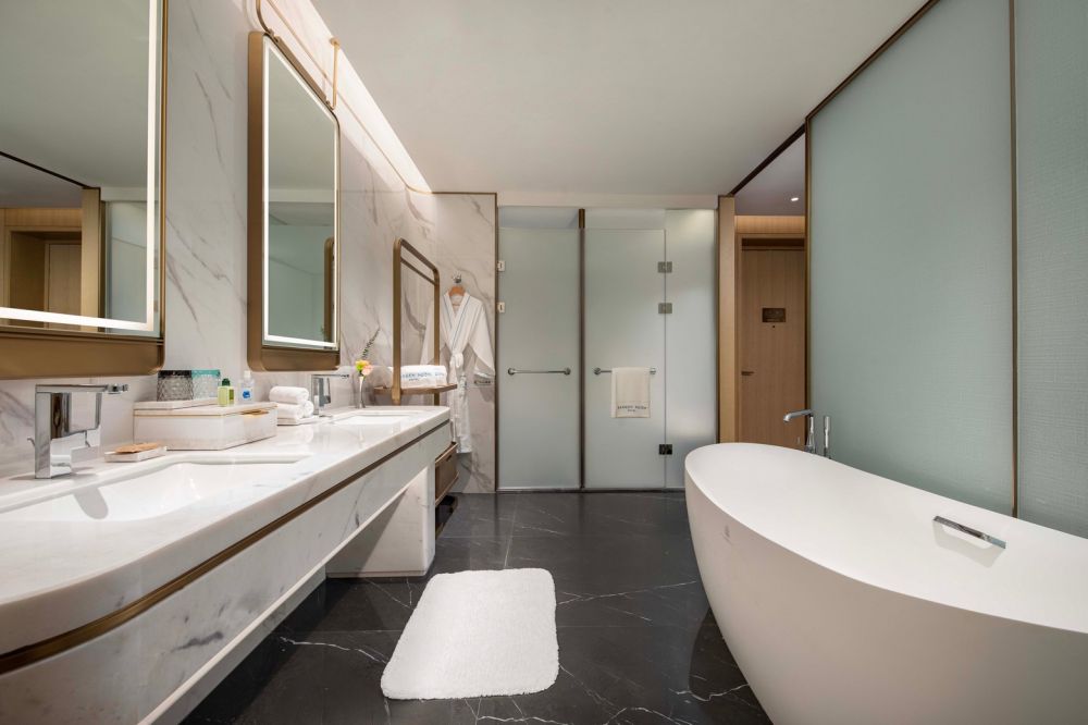 Moon Rooftop Sea View Room, Hainan Sangem Moon Hotel 5*