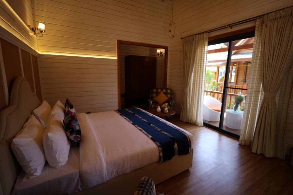 Wooden Cottage, Aaristo Beach Resort 3*