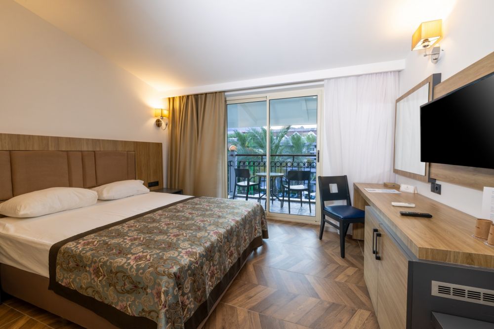 Family Room Land View, Crystal Aura Aqua Collection (ex. Crystal Aura Beach Resort & Spa) 5*