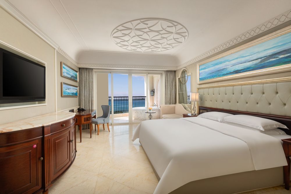 Crowne Plaza Super Sea View Room, Crowne Plaza Resort Sanya Bay 5*