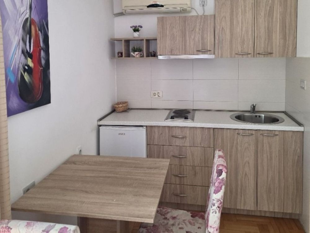 Studio 02, Vuksanovic Apartments 3*