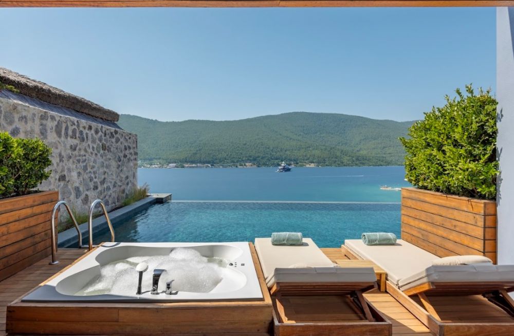 Exclusiva Swim Up, Titanic Deluxe Bodrum Hotel 5*